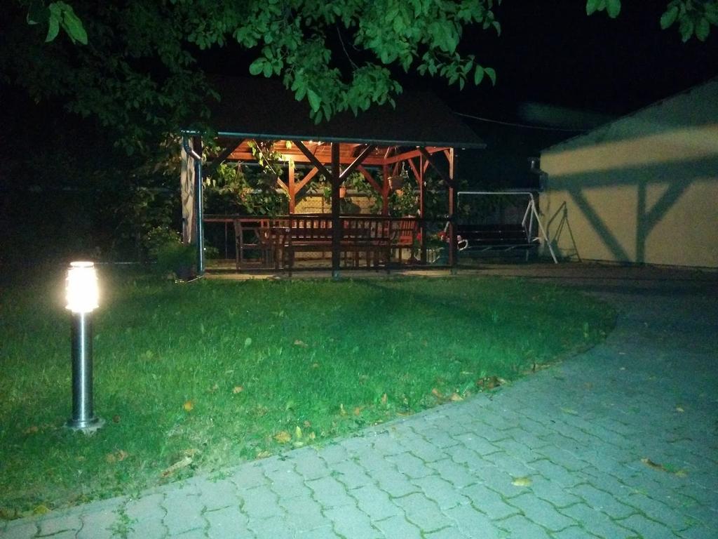 Globus Guesthouse, Vendeghaz Sormás Eksteriør bilde